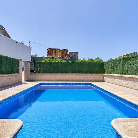 Angeles Kır Evi Nerja